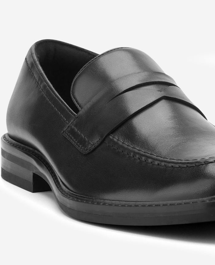 Ofrey Penny Loafer